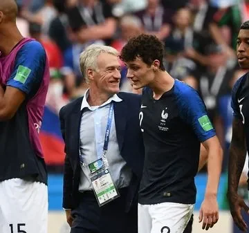 Didier Deschamps rentre en France pour raison familiale