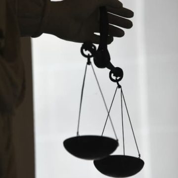 Le tribunal de Paris relaxe un animateur accusé d&rsquo;agressions sexuelles