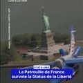 La Patrouille de France rend hommage à la Statue de la Liberté