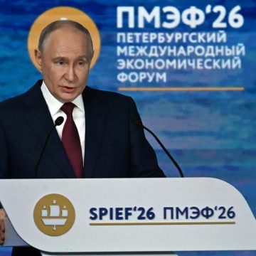 e8c08020-f4a1-4a49-afc2-c3600d772173 La Russie Intercepte des Drones Ukrainiens Lors du Forum Économique de Saint-Pétersbourg