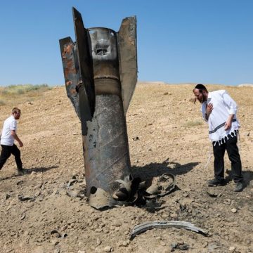 Iranian ballistic missile lands near a Jewish settlement in the Jordan Valley Les tensions entre l’Iran et Israël s’intensifient après des attaques de missiles