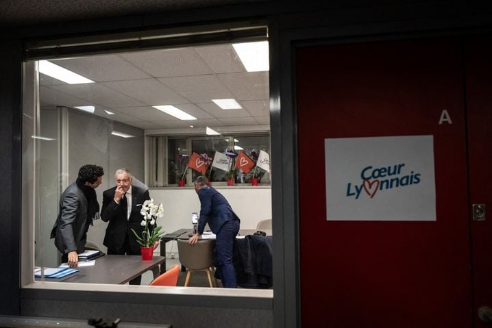 fcb2c010-0fcf-489d-946c-adee647c7ba4 Les répercussions politiques de l’affaire autour de Roman Abreu