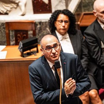 021ea80a-8e06-4b8e-97e5-59a6dc7a6b45 La proposition de loi sur la légitime défense des forces de l’ordre suscite débat