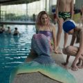 Les sirènes modernes : une comédie sociale captivante