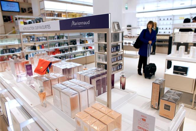 03a03692-d00f-4fe9-a09a-fe9c77454728 Le marché des cosmétiques et de la parfumerie en France : enjeux et perspectives