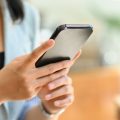Les comportements impolis dans les messageries selon les Français