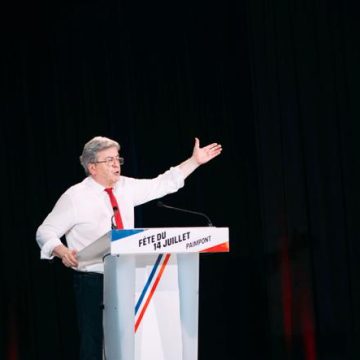 0df31fd5-35bd-43f6-8fe6-c6258ffa188e Jean-Luc Mélenchon en Bretagne : Une stratégie pour LFI