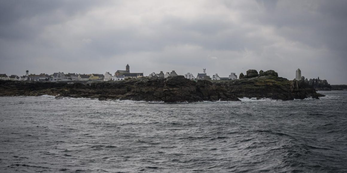 Yves Fouquet : Un géologue passionné de l’île de Sein