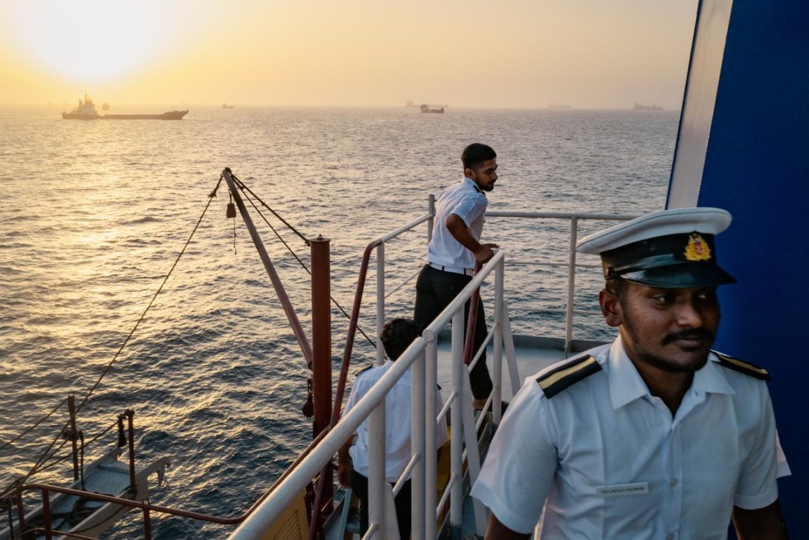 16b11842-6a7c-4290-8aff-80ffc4aad81c La situation précaire des marins indiens dans le détroit d’Ormuz