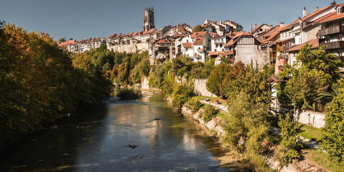 48 heures à Fribourg : Entre histoire et culture contemporaine