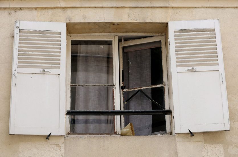 Climatiseur mobile avec tuyau d'évacuation extérieur Lutte contre la chaleur dans les logements à Lyon