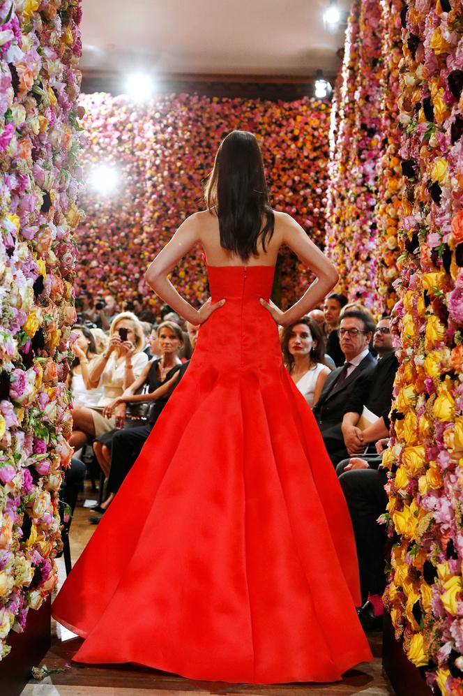 1ed88fad-75e7-4850-be7e-d8d5007d45e1 L‘envers du décor des défilés de mode : l’exemple de Raf Simons chez Dior