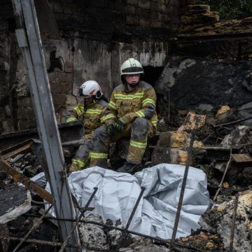Tensions en Ukraine et en Roumanie : nouvelles attaques et réactions internationales