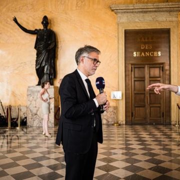 Les militants du Parti Socialiste choisissent leur méthode pour désigner leur candidat