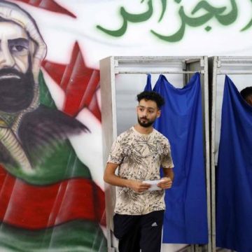 Participation historiquement basse aux législatives en Algérie