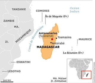 455361e2-3738-4851-8f28-b6a212dd4a8c Un baobab millénaire menacé à Madagascar