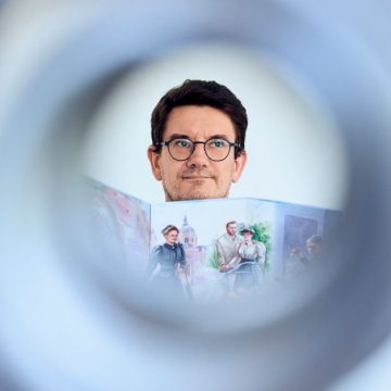 Antoine Drouart teste un jeu de société scientifique