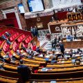 Rejet de la motion de censure contre le gouvernement sur la gestion de la canicule