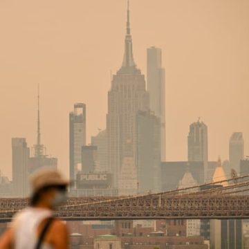 Pollution aux États-Unis : Trump blâme le Canada pour les incendies