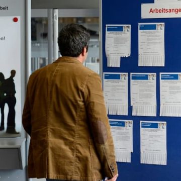 4e2e4d7e-e715-4fcc-9413-d723a348a795 La France en tête des dépenses pour l’emploi, mais le chômage reste élevé