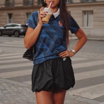 Le maillot de football: un symbole au-delà du stade
