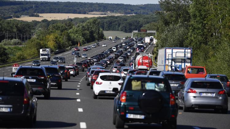5142f5cd-8f66-4aa3-bf41-0e663445d81e Comment Bison Futé prévoit le trafic routier d’août 2026