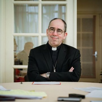 L’adoption de la loi sur le suicide assisté : réactions de Mgr Matthieu Rougé