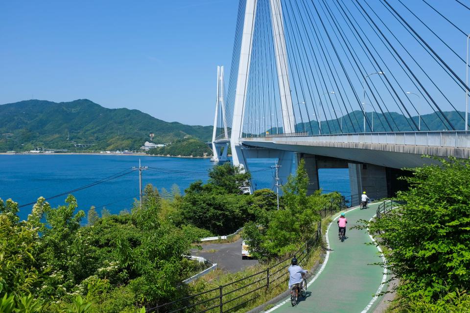 62924dc9-86f0-4f45-93f6-26e4477223d1 Le Shimanami Kaido: Un Voyage à Vélo au Coeur du Japon