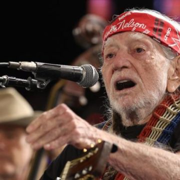 Willie Nelson s&rsquo;oppose aux centres de données