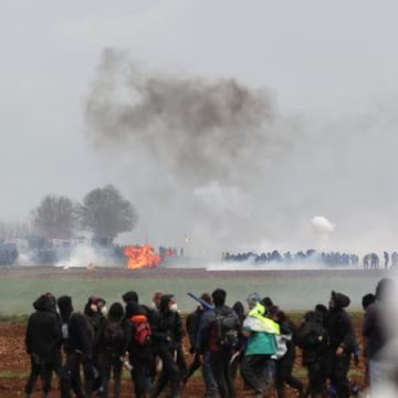 758ae0da-438d-44ad-b1bd-39cc1523ecc6 La Défenseure des droits critique les actions des autorités à Sainte-Soline