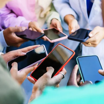 L’économie de l’attention : une ressource disputée