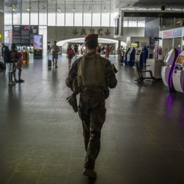 Évolution de la menace terroriste en France : un visage rajeuni et indépendant