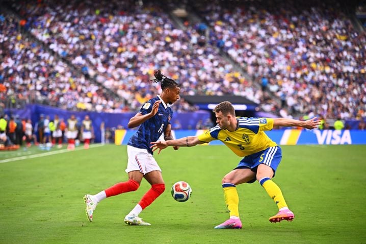 87ec14e7-bba1-4c5e-bf26-327e077b0ef3 Michael Olise : Un Talent Surprenant en Équipe de France