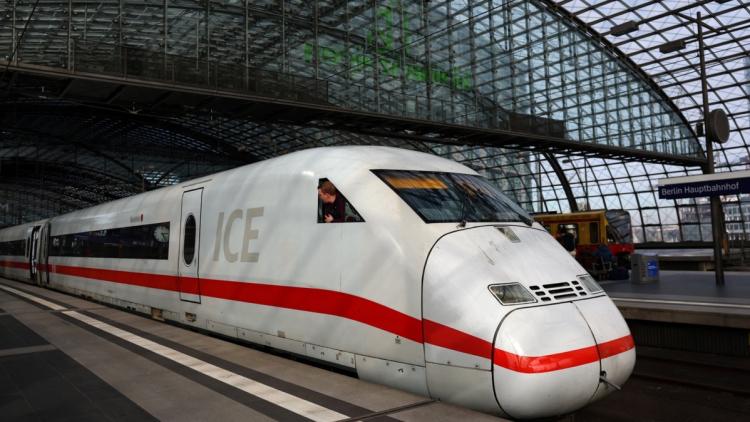 904ccefc-08c2-4c35-82a3-9a37da20959e Investigation sur l’incident du train en Allemagne