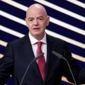 La Fifa insiste sur son projet de société commerciale