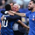 Mbappé rend hommage à Deschamps après un but contre la Suède