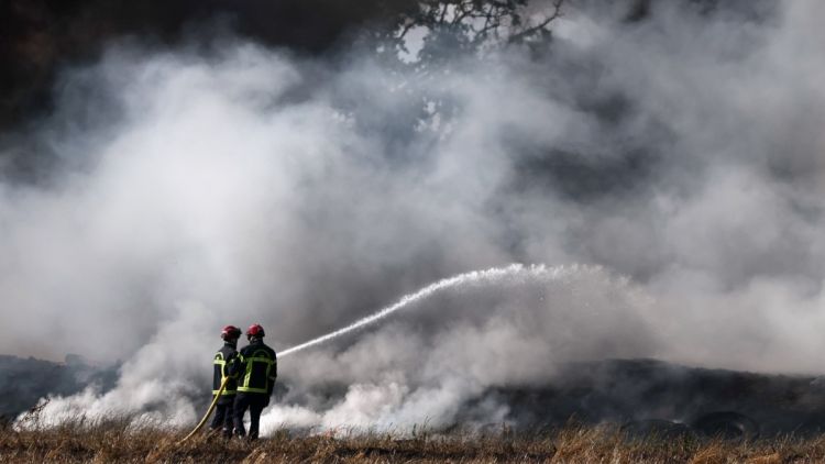 a73bf26e-ed60-410d-933a-aa6ec03bf6a3 Incendie dans la Drôme : évacuation préventive de colonies de vacances