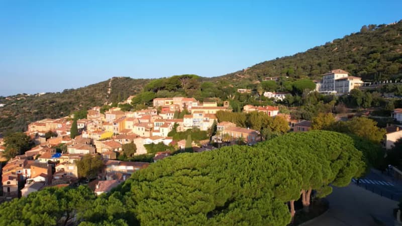 abe66ede-7b62-4533-92bc-30bbb29a87db Bormes-les-Mimosas élu Village Préféré des Français