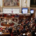 L’adoption d’une proposition de loi sur l’aide à mourir à l’Assemblée nationale
