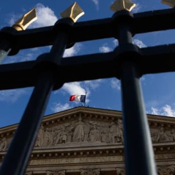 b45b92dc-0a9d-48e0-b67a-b1161a3cfa34 Adoption controversée du projet de loi sur la protection de l’enfance