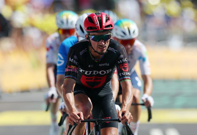 c6b672b3-1f9a-4150-b9a9-1a017e217f77 Julian Alaphilippe : Défis lors du Tour de France 2026