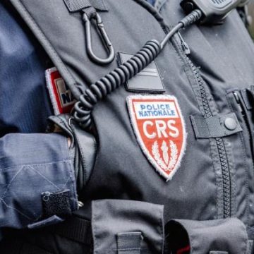 Déploiement de la CRS 8 après une rixe mortelle à Mantes-la-Jolie