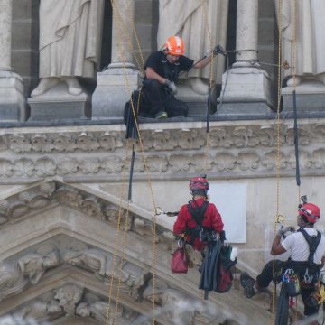 Des estampages audacieux révèlent les secrets de Notre-Dame