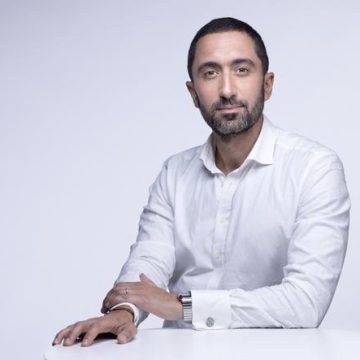 db869a91-a43f-4da0-97df-ce17a6fa1a66 Accusations de violences conjugales : Mise en retrait provisoire de Jimmy Mohamed