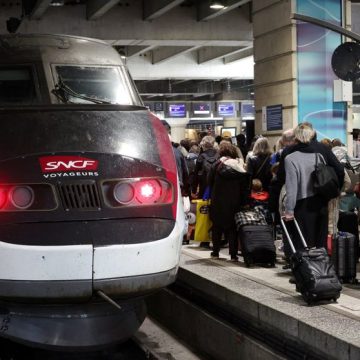 SNCF Voyageurs et incendies à la gare Montparnasse : une situation préoccupante