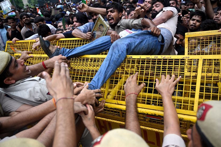 INDIA-POLITICS-EDUCATION-PROTEST Affrontements entre militants et forces de l’ordre à New Delhi