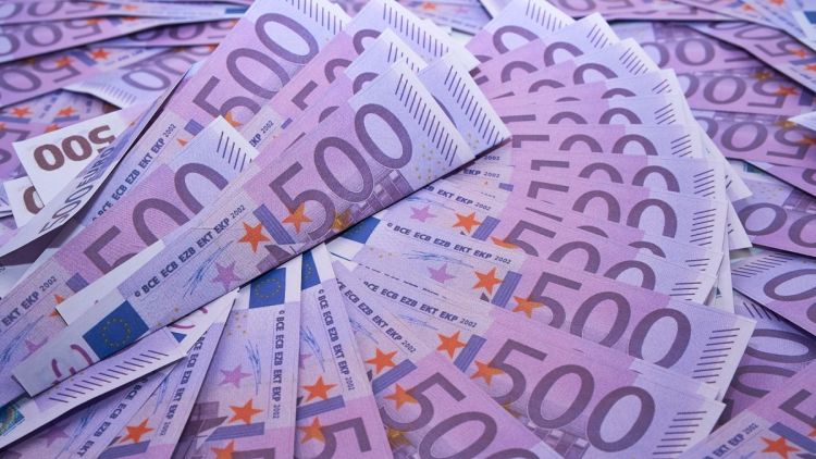 e210dcad-0734-4620-9dfd-50e0aa8e6ce0 Une femme accusée d’avoir perçu la retraite de son mari décédé