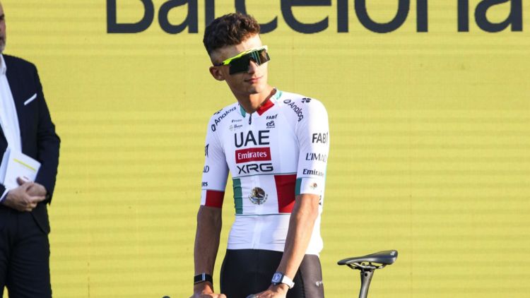 e2ac9bd3-9cac-408b-bc7b-3983443dea83 Isaac Del Toro remporte la deuxième étape du Tour de France 2026