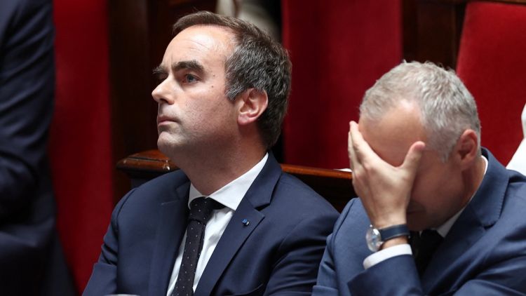 e4ead4cf-a270-4114-8949-41c6c9674b37 Une motion de censure déposée contre le gouvernement de Sébastien Lecornu