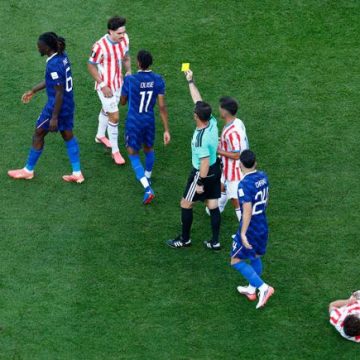 Le match France-Paraguay et l’arbitrage controversé